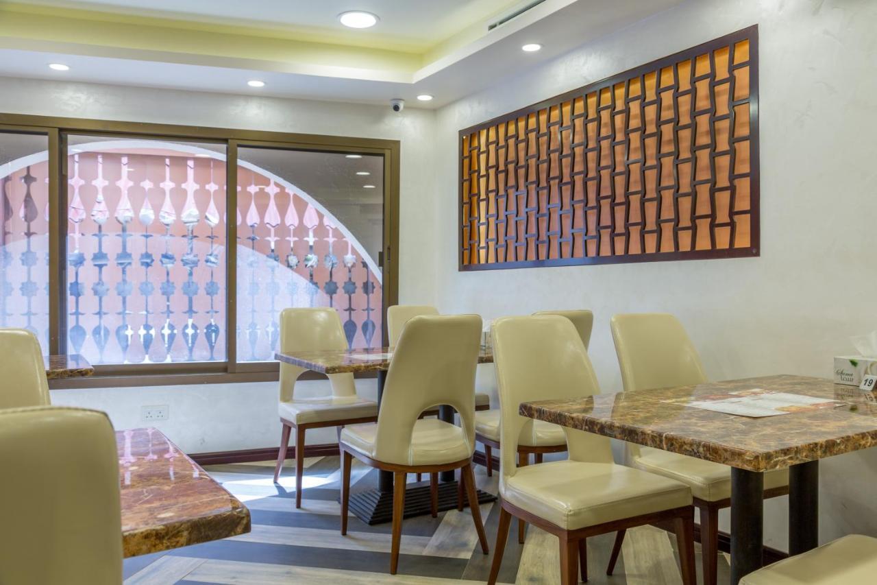 24 Gold Hotel Dubai Exterior foto